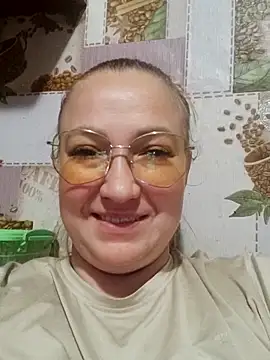 Kiss Eva online show from 09-15-25, 07:47