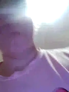 Kiss Eva online show from 10-15-25, 05:02