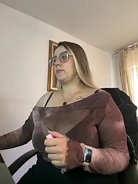 CurvyLust x online show from 05-21-26, 01:51