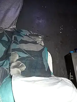 Snapshot of OCEANSQUITERXXX chatting on 11-23-25, 12:21 OCEANSQUITERXXX online show from 11-23-25, 12:21