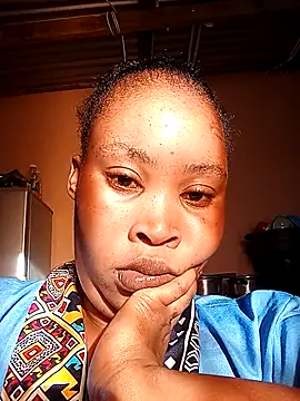 Snapshot of OCEANSQUITERXXX chatting on 02-25-26, 04:55 OCEANSQUITERXXX online show from 02-25-26, 04:55