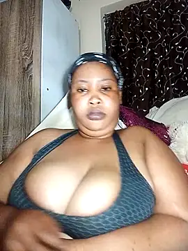 Snapshot of OCEANSQUITERXXX chatting on 02-26-26, 02:54 OCEANSQUITERXXX online show from 02-26-26, 02:54