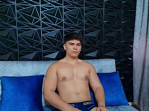 Snapshot of Jared_Rosse chatting on 01-10-26, 03:03 Jared Rosse online show from 01-10-26, 03:03