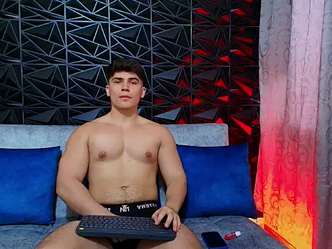 Snapshot of Jared_Rosse chatting on 03-11-26, 06:03 Jared Rosse online show from 03-11-26, 06:03