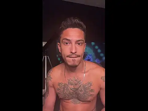 Snapshot of EduXavier26 chatting on 11-26-25, 08:43 EduXavier26 online show from 11-26-25, 08:43