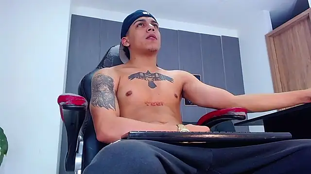 david santos16 online show from 11-28-25, 04:04