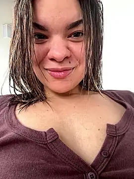 Snapshot of Pribaixinha chatting on 12-18-25, 06:25 Pribaixinha online show from 12-18-25, 06:25