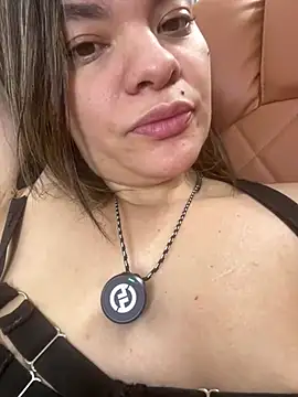 Snapshot of Pribaixinha chatting on 03-02-26, 05:08 Pribaixinha online show from 03-02-26, 05:08