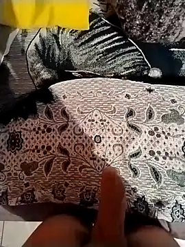 KingMaxiZ online show from 02-15-26, 05:04