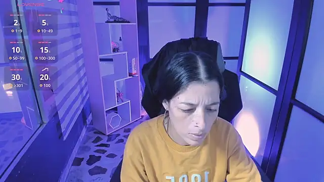 ShaunaDream online show from 09-16-25, 03:51