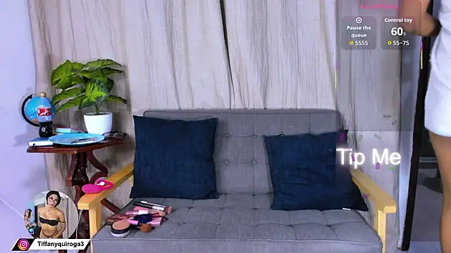 Snapshot of zou_quira chatting on 03-13-26, 11:55 zou quira online show from 03-13-26, 11:55