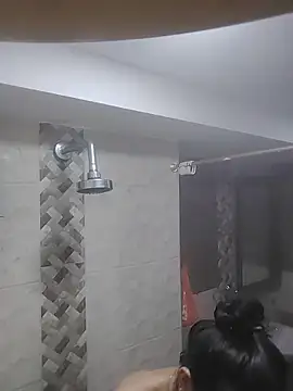 Snapshot of VioletxBloom chatting on 11-29-25, 07:28 VioletxBloom online show from 11-29-25, 07:28