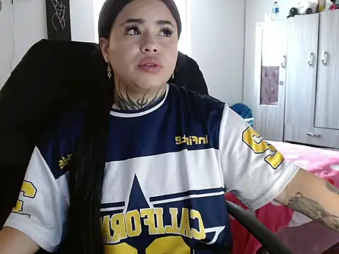 selena rose      online show from 03-13-26, 05:41