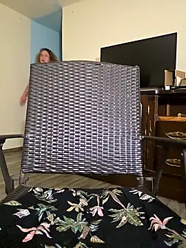 LacyLaurent online show from 04-21-26, 01:42