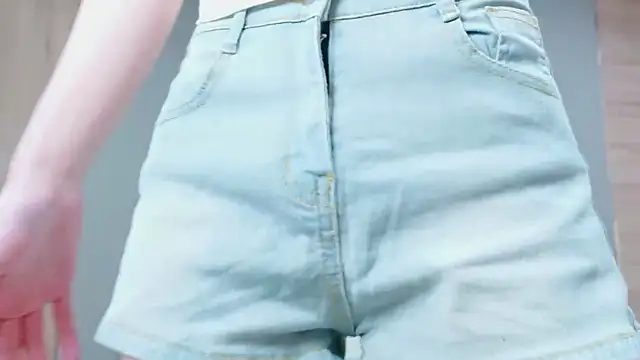 AI-xxx online show from 10-17-25, 03:20