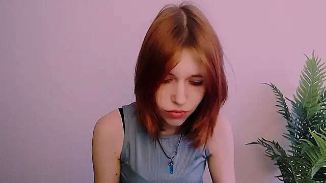 Snapshot of GuessMe___ chatting on 02-11-26, 08:30 GuessMe online show from 02-11-26, 08:30