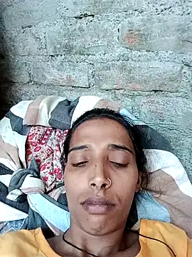 Snapshot of Pinki_thakur_1 chatting on 10-11-25, 06:45 Pinki thakur 1 online show from 10-11-25, 06:45