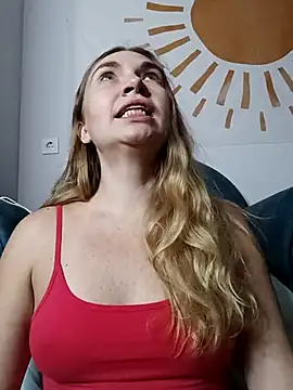 KisaVixen online show from 10-17-25, 03:58