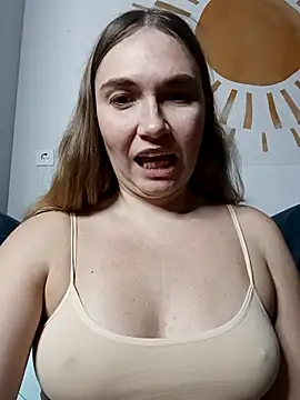 KisaVixen online show from 11-08-25, 05:01