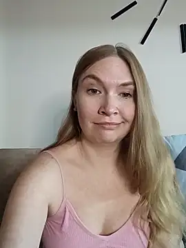 KisaVixen online show from 04-06-26, 05:36