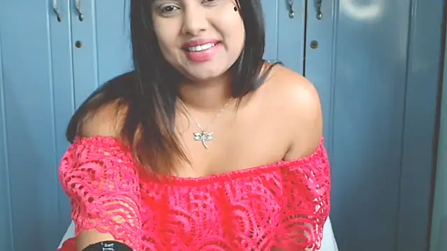 Indian GlowingMiax online show from 09-22-25, 10:28