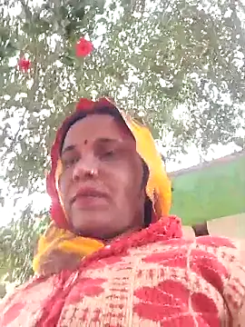 Snapshot of Rubi12A chatting on 12-19-25, 04:19 Rubi12A online show from 12-19-25, 04:19