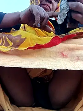 Snapshot of Rubi12A chatting on 12-20-25, 11:50 Rubi12A online show from 12-20-25, 11:50