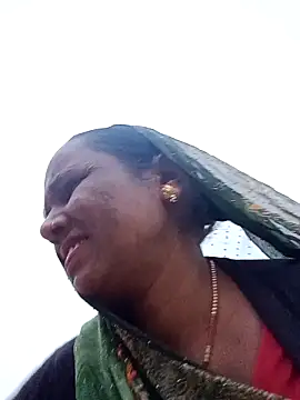 Snapshot of Rubi12A chatting on 12-21-25, 12:01 Rubi12A online show from 12-21-25, 12:01