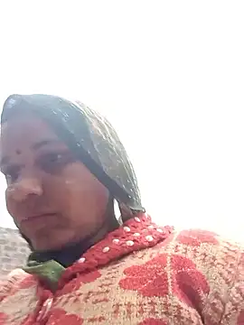 Snapshot of Rubi12A chatting on 12-22-25, 02:30 Rubi12A online show from 12-22-25, 02:30