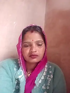 Snapshot of Rubi12A chatting on 02-01-26, 02:32 Rubi12A online show from 02-01-26, 02:32