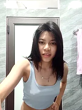 Snapshot of Katanh chatting on 03-28-26, 11:10 Katanh online show from 03-28-26, 11:10