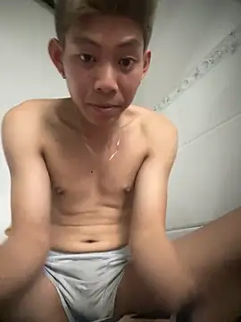 Snapshot of linh21107 chatting on 11-21-25, 08:46 linh21107 online show from 11-21-25, 08:46