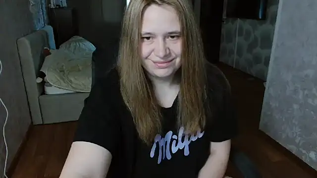 Snapshot of AdelinaLawson chatting on 05-13-26, 04:54 AdelinaLawson online show from 05-13-26, 04:54