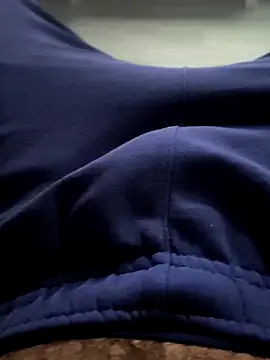 Snapshot of xxxfeo chatting on 10-24-25, 03:25 xxxfeo online show from 10-24-25, 03:25