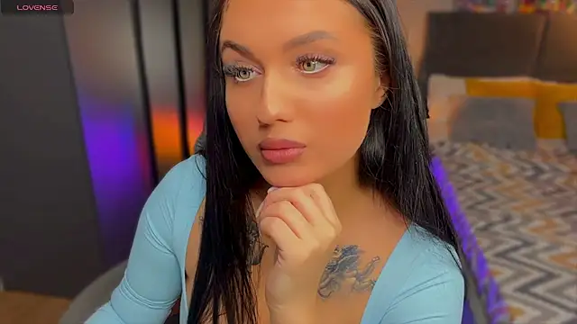 Snapshot of mygoddesshecate chatting on 03-25-26, 01:00 mygoddesshecate online show from 03-25-26, 01:00