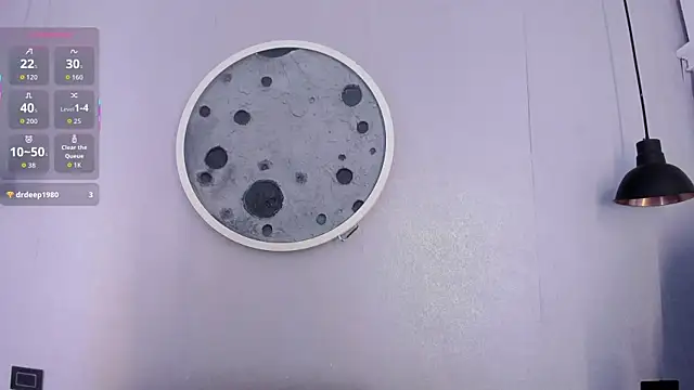 Roxy Medina online show from 09-14-25, 03:49