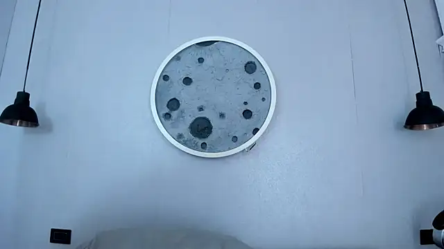 Roxy Medina online show from 10-09-25, 03:37