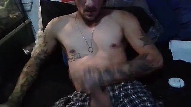 Snapshot of longdme33 chatting on 10-03-25, 12:40 longdme33 online show from 10-03-25, 12:40