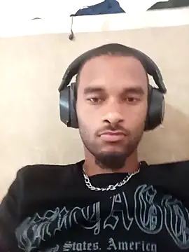 Snapshot of Big10387 chatting on 09-18-25, 03:14 Big10387 online show from 09-18-25, 03:14