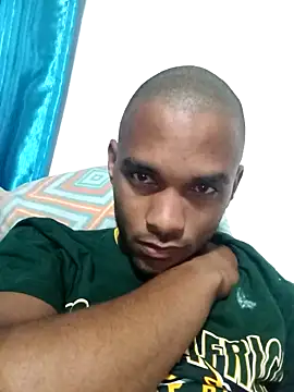 Snapshot of Big10387 chatting on 10-16-25, 08:10 Big10387 online show from 10-16-25, 08:10