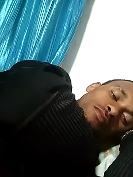 Snapshot of Big10387 chatting on 11-14-25, 07:45 Big10387 online show from 11-14-25, 07:45