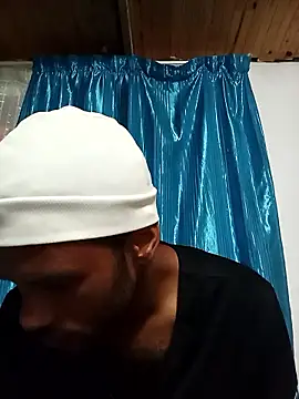 Snapshot of Big10387 chatting on 01-09-26, 06:31 Big10387 online show from 01-09-26, 06:31