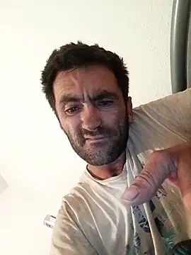 Snapshot of Pedro_35_Zorro chatting on 10-04-25, 08:51 Pedro 35 Zorro online show from 10-04-25, 08:51