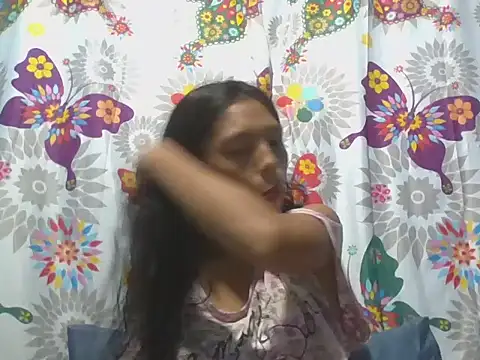 preggymom19 online show from 10-15-25, 03:06