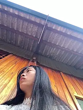 EmLy02 online show from 12-21-25, 12:40