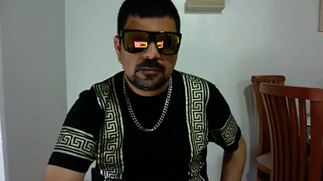 Snapshot of Diabloproducciones chatting on 07-02-26, 08:59 Diabloproducciones online show from 07-02-26, 08:59