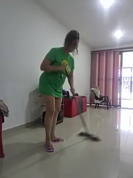 Nina vallon online show from 02-10-26, 12:53