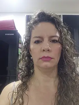 Snapshot of Nina_vallon chatting on 05-26-26, 10:33 Nina vallon online show from 05-26-26, 10:33