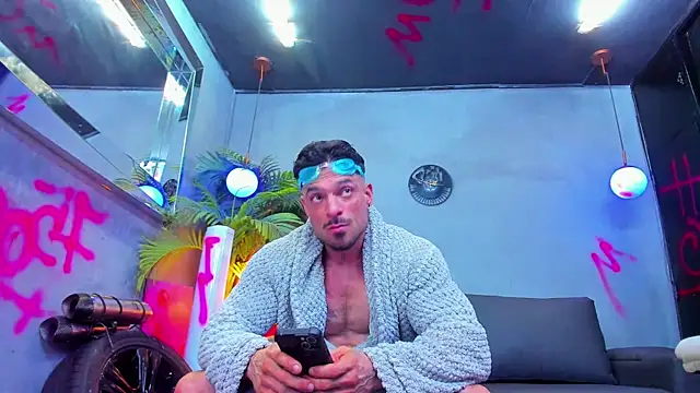 Snapshot of dennis_cox1 chatting on 09-11-25, 12:22 dennis cox1 online show from 09-11-25, 12:22