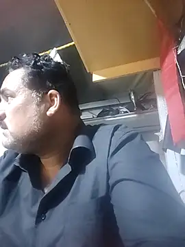 mM0140 online show from 05-11-26, 09:23